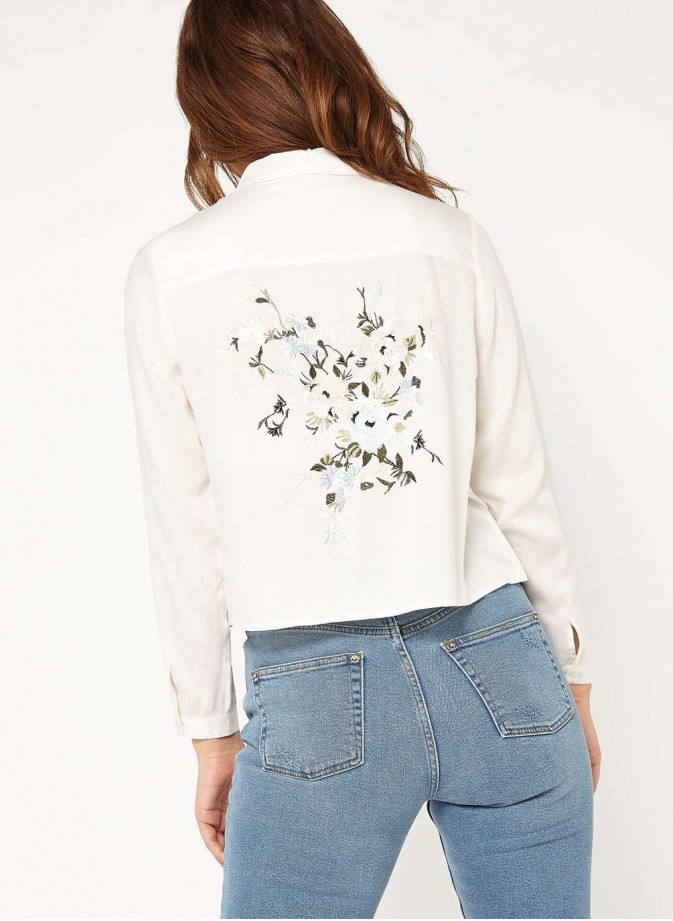 stock_images/Embroidered_Cream_Shirt_1.jpg